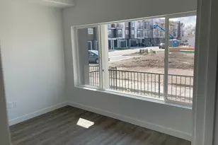 4572 W Pleasant Pine Ct S, West Valley, UT 84120 - Photo 8