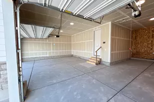 2406 E Morning Glory Way, Eagle Mountain, UT 84005 - Photo 34