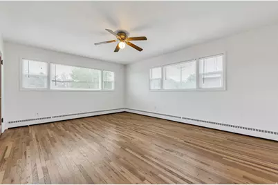 338 E 200 S, Clearfield, UT 84015 - Photo 4