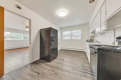 338 E 200 S, Clearfield, UT 84015 - Photo 8