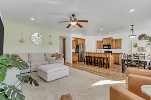 1237 N Silvercrest Dr, Saratoga Springs, UT 84045 - Photo 4