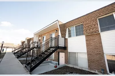 7143 S 2700 W #13, West Jordan, UT 84084 - Photo 2