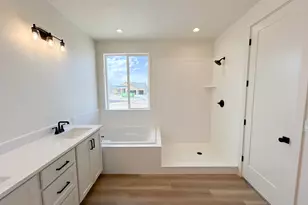 2403 E Sunflower Dr, Eagle Mountain, UT 84005 - Photo 20