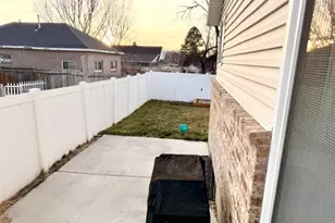 679 E 400 N, Spanish Fork, UT 84660 - Photo 10