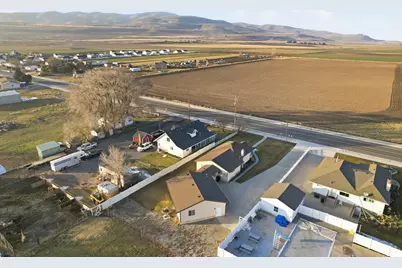 557 W Factory St, Garland, UT 84312 - Photo 30