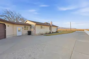 557 W Factory St, Garland, UT 84312 - Photo 16