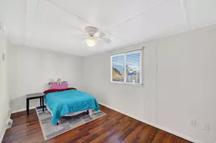 256 N Excalibur St, North Salt Lake, UT 84054 - Photo 14