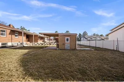 1420 E Spring Ln, Holladay, UT 84117 - Photo 34