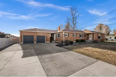 1420 E Spring Ln, Holladay, UT 84117 - Photo 2