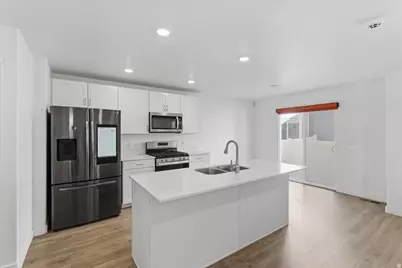 1034 E Jack Dr, Saratoga Springs, UT 84045 - Photo 8