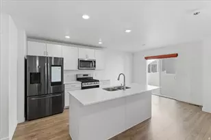 1034 E Jack Dr, Saratoga Springs, UT 84045 - Photo 8