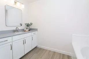 8214 N Lakeshore Dr, Lake Point, UT 84074 - Photo 10