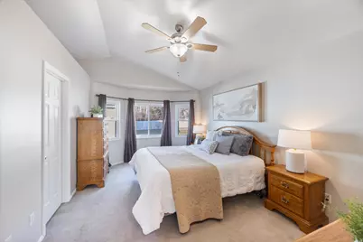 851 E Center St, Pleasant Grove, UT 84062 - Photo 12