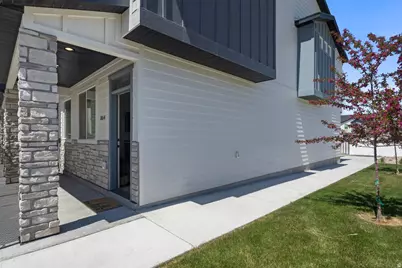 864 E 250 N, Hyrum, UT 84319 - Photo 16