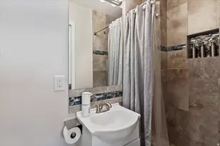 149 N Fort Ln W, Layton, UT 84041 - Photo 16