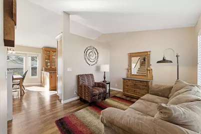 2519 W Bennion Ct, Taylorsville, UT 84129 - Photo 4