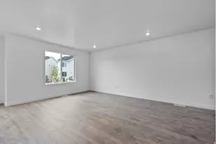 1753 N Patchwork Ave, Tooele, UT 84074 - Photo 4