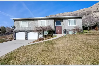1111 E 300 N, Springville, UT 84663 - Photo 2