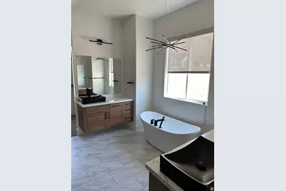 445 S 100 W, Providence, UT 84332 - Photo 4