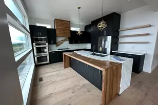 445 S 100 W, Providence, UT 84332 - Photo 2