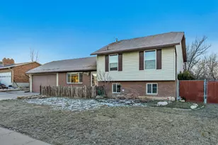 4021 W 5625 S, Roy, UT 84067 - Photo 4