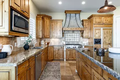 407 E Hidden Lake Dr, Bountiful, UT 84010 - Photo 8