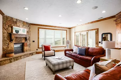 407 E Hidden Lake Dr, Bountiful, UT 84010 - Photo 24