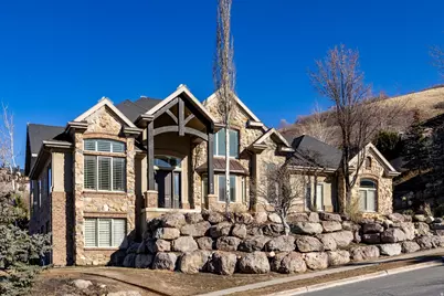 407 E Hidden Lake Dr, Bountiful, UT 84010 - Photo 38