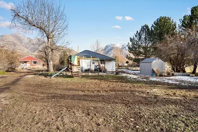 6541 S 2175 E, Uintah, UT 84405 - Photo 20