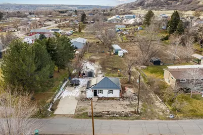 6541 S 2175 E, Uintah, UT 84405 - Photo 10
