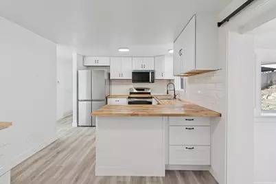 9908 S Florence Way W, South Jordan, UT 84095 - Photo 6