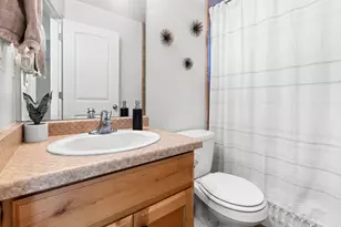 103 E 1250 N, Layton, UT 84041 - Photo 18