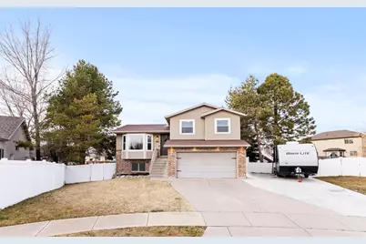 103 E 1250 N, Layton, UT 84041 - Photo 38