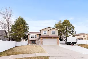 103 E 1250 N, Layton, UT 84041 - Photo 38