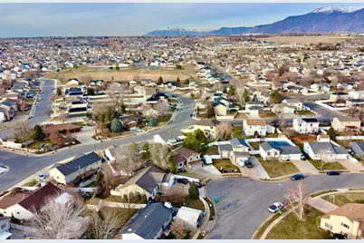 103 E 1250 N, Layton, UT 84041 - Photo 36