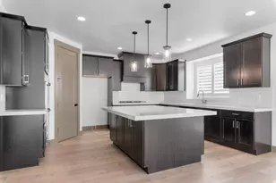 2724 E Mount Jordan Rd, Sandy, UT 84092 - Photo 14