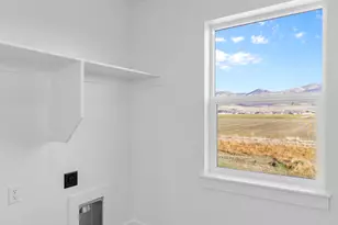 278 N 870 E, Tremonton, UT 84337 - Photo 12