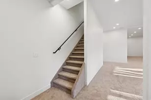 1444 E 2400 N, Layton, UT 84040 - Photo 38