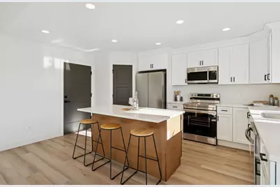 1444 E 2400 N, Layton, UT 84040 - Photo 16