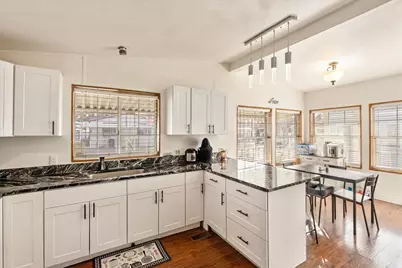 1181 E Del Rio St, Holladay, UT 84117 - Photo 10