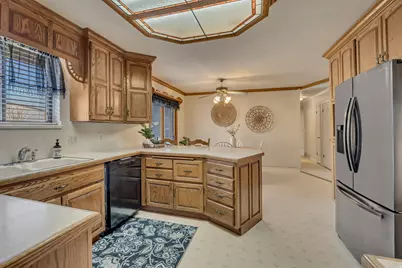 2632 W 9545 S, South Jordan, UT 84095 - Photo 8