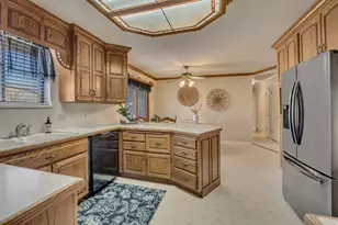 2632 W 9545 S, South Jordan, UT 84095 - Photo 8