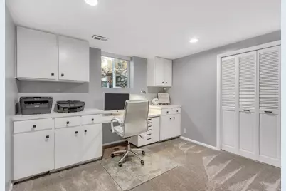 1900 E 5685 S, Holladay, UT 84121 - Photo 36