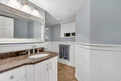 1900 E 5685 S, Holladay, UT 84121 - Photo 32