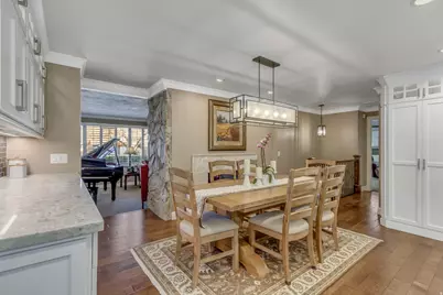 1900 E 5685 S, Holladay, UT 84121 - Photo 10