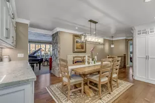 1900 E 5685 S, Holladay, UT 84121 - Photo 10