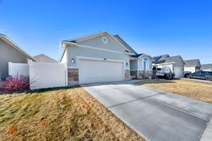 895 N Petro Dr, Tooele, UT 84074 - Photo 2