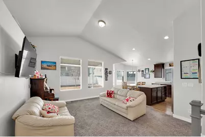 895 N Petro Dr, Tooele, UT 84074 - Photo 4