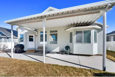 895 N Petro Dr, Tooele, UT 84074 - Photo 22