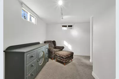 295 E 500 N, Kaysville, UT 84037 - Photo 22